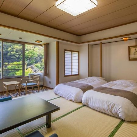 Shimobe Hotel Minobu Экстерьер фото