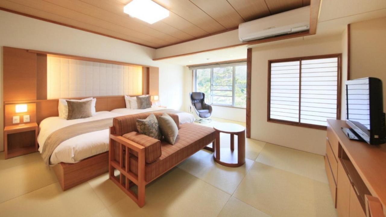 Shimobe Hotel Minobu Экстерьер фото
