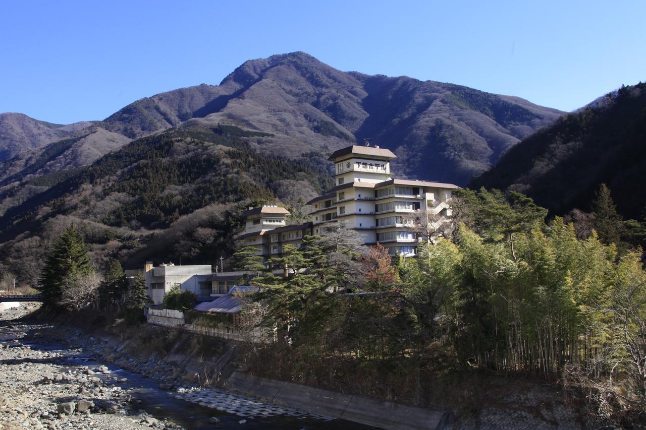 Shimobe Hotel Minobu Экстерьер фото